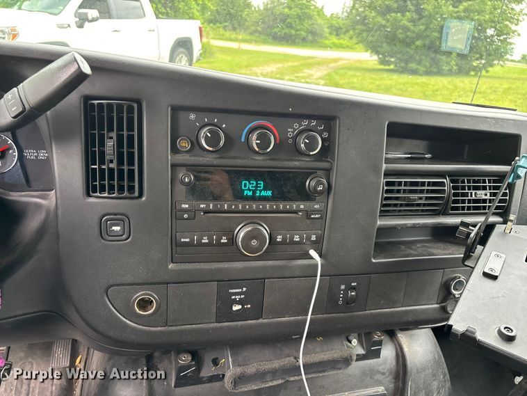 image for item FG0396 2013 Chevrolet Express 4500 ambulance