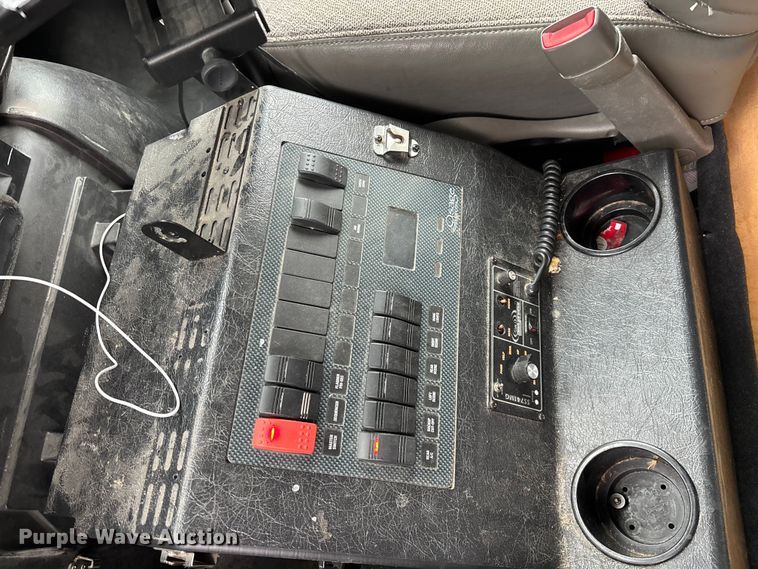 image for item FG0396 2013 Chevrolet Express 4500 ambulance