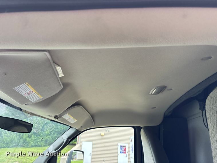 image for item FG0396 2013 Chevrolet Express 4500 ambulance
