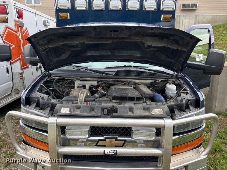 image for item FG0396 2013 Chevrolet Express 4500 ambulance