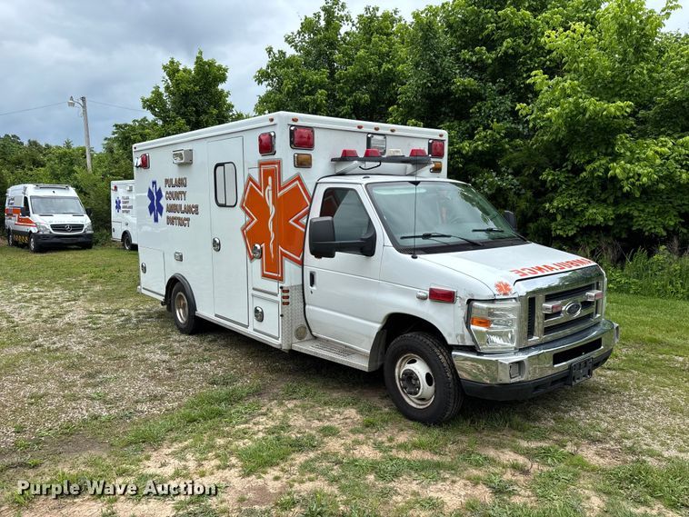 image for item FG0397 2012 Ford Econoline ambulance