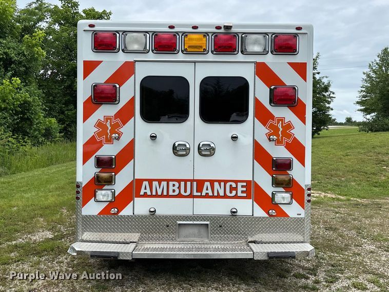image for item FG0397 2012 Ford Econoline ambulance