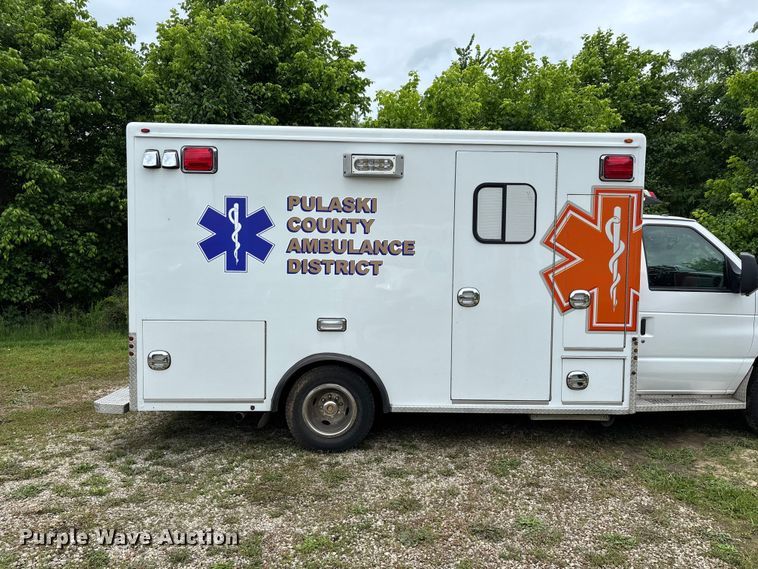 image for item FG0397 2012 Ford Econoline ambulance