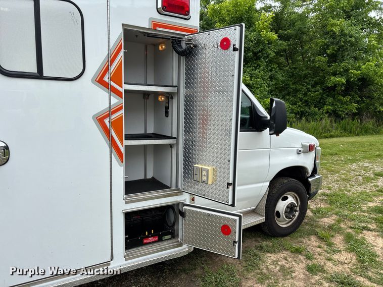 image for item FG0397 2012 Ford Econoline ambulance