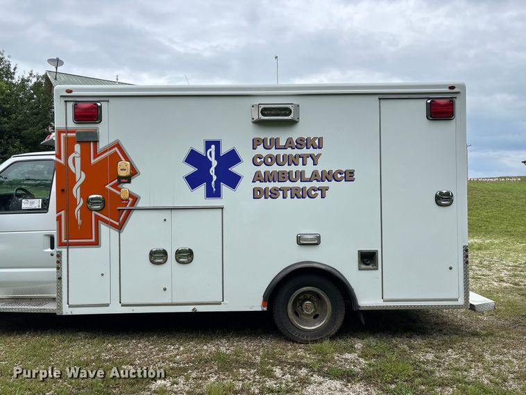 image for item FG0397 2012 Ford Econoline ambulance