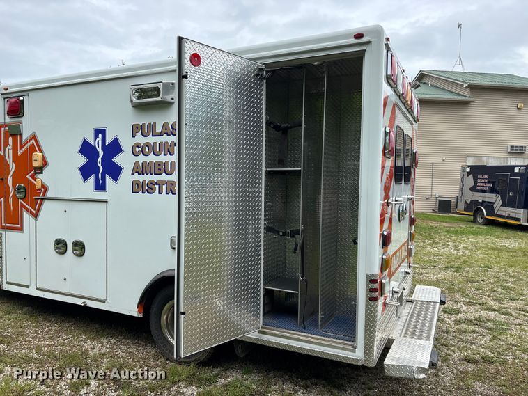 image for item FG0397 2012 Ford Econoline ambulance