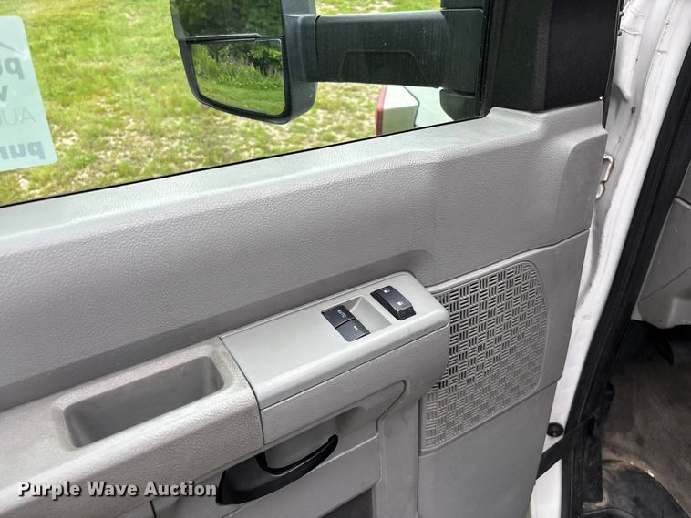 image for item FG0397 2012 Ford Econoline ambulance