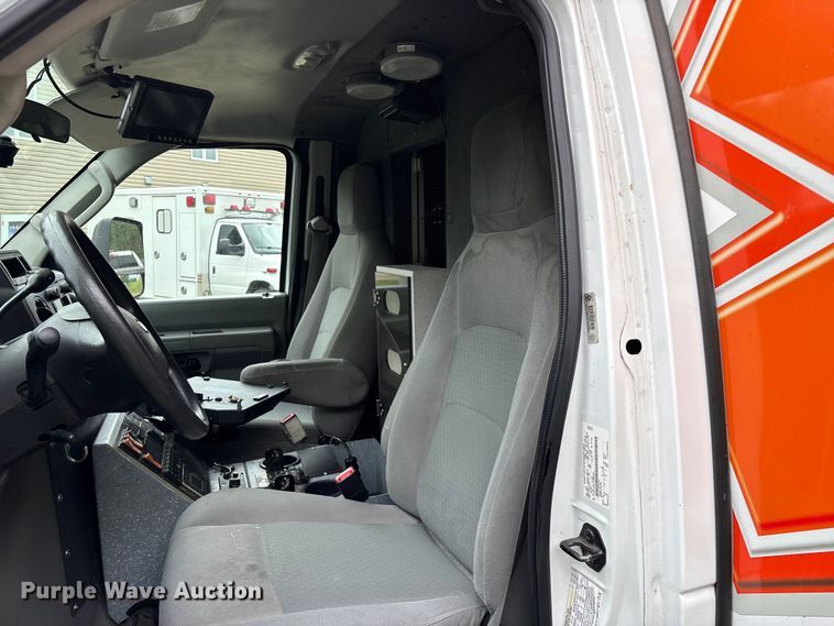 image for item FG0397 2012 Ford Econoline ambulance