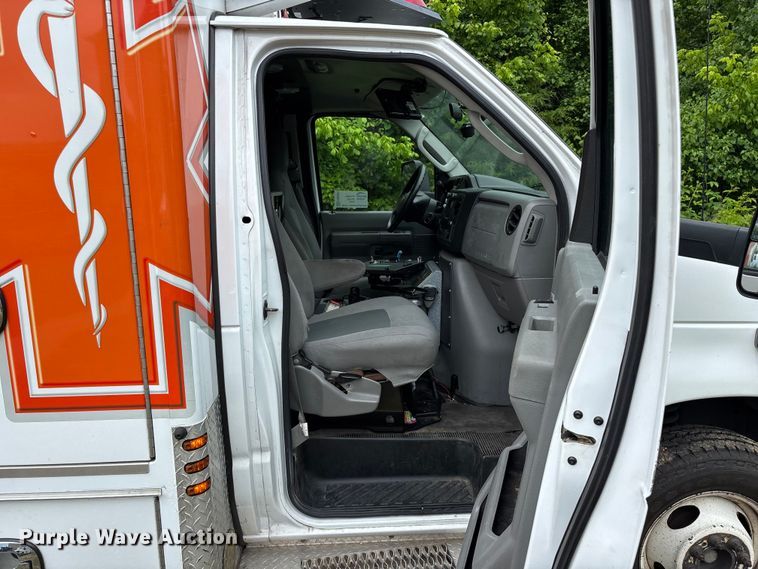 image for item FG0397 2012 Ford Econoline ambulance