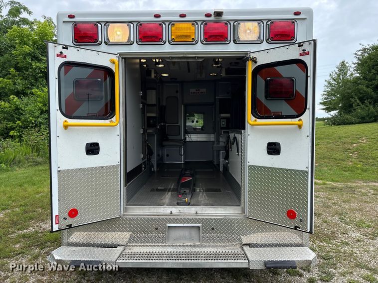 image for item FG0397 2012 Ford Econoline ambulance