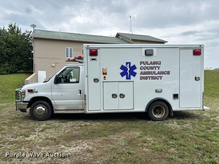 image for item FG0398 2012 Ford Econoline ambulance