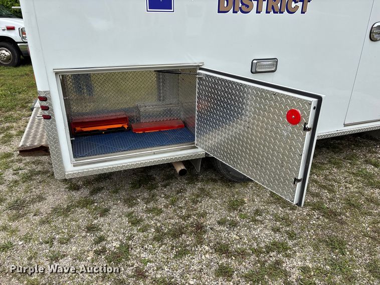 image for item FG0398 2012 Ford Econoline ambulance