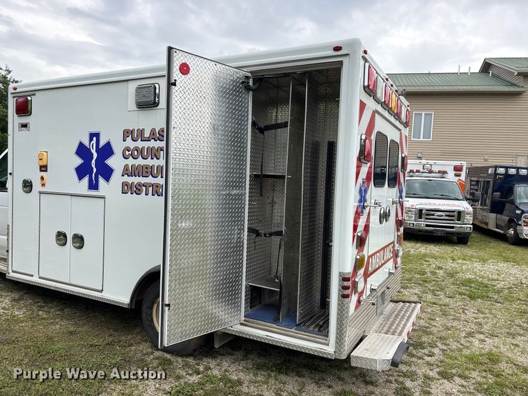 image for item FG0398 2012 Ford Econoline ambulance
