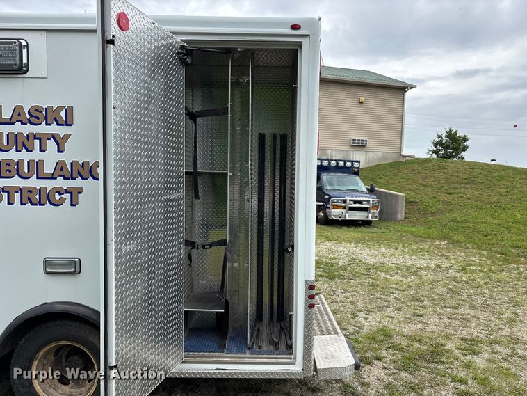 image for item FG0398 2012 Ford Econoline ambulance