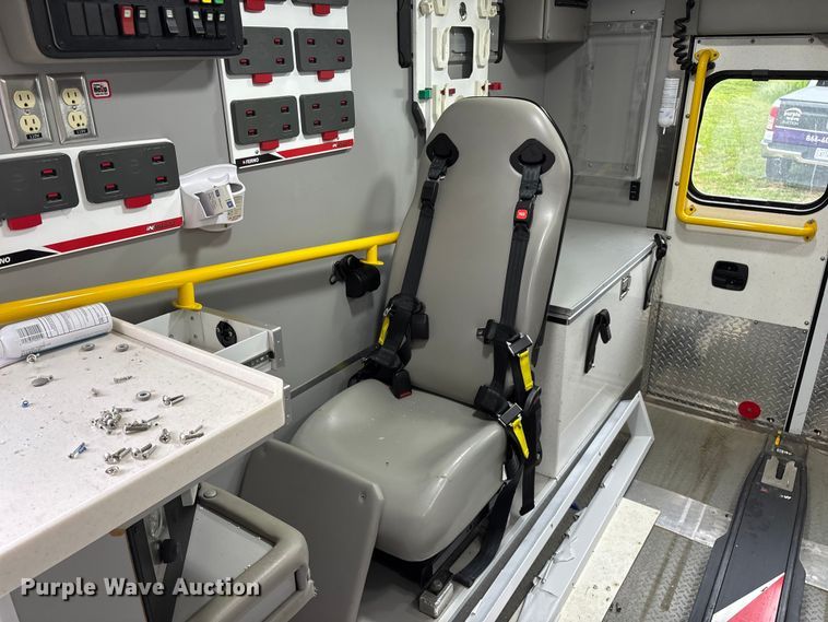 image for item FG0398 2012 Ford Econoline ambulance