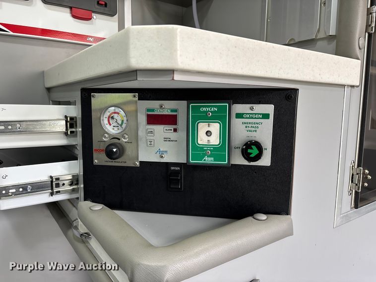 image for item FG0398 2012 Ford Econoline ambulance