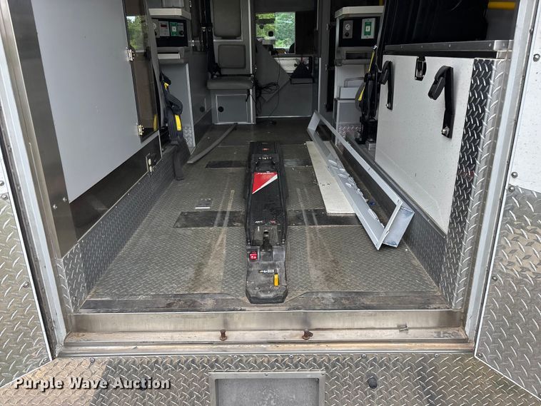 image for item FG0398 2012 Ford Econoline ambulance