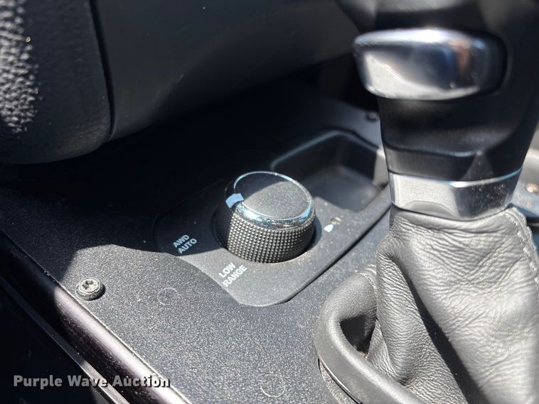 image for item FG0439 2019 Dodge Durango SSV SUV