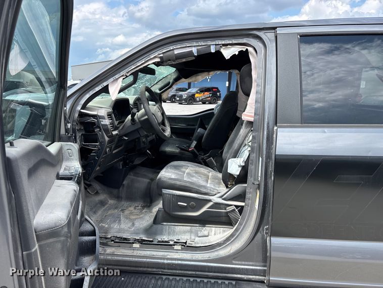 image for item FG0443 2023 Ford F150 Police Responder Crew Cab pickup truck