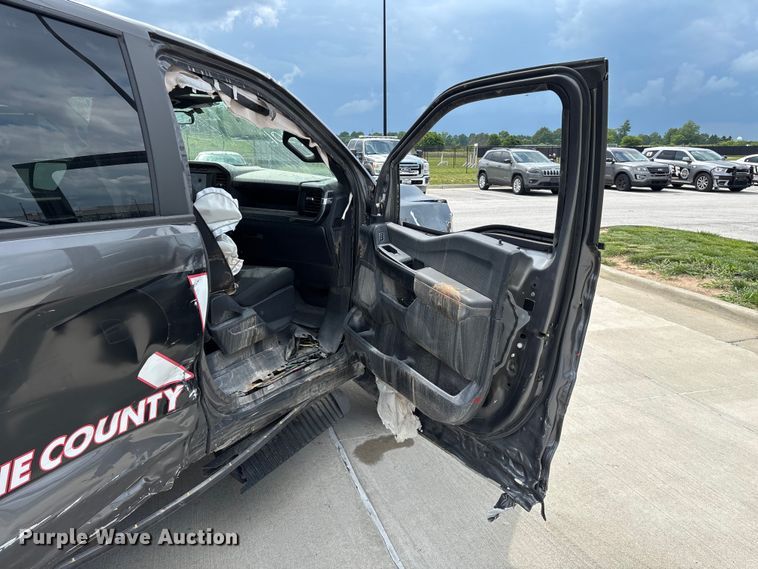 image for item FG0443 2023 Ford F150 Police Responder Crew Cab pickup truck