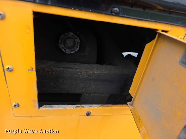 image for item FH6065 2015 IC BE school bus