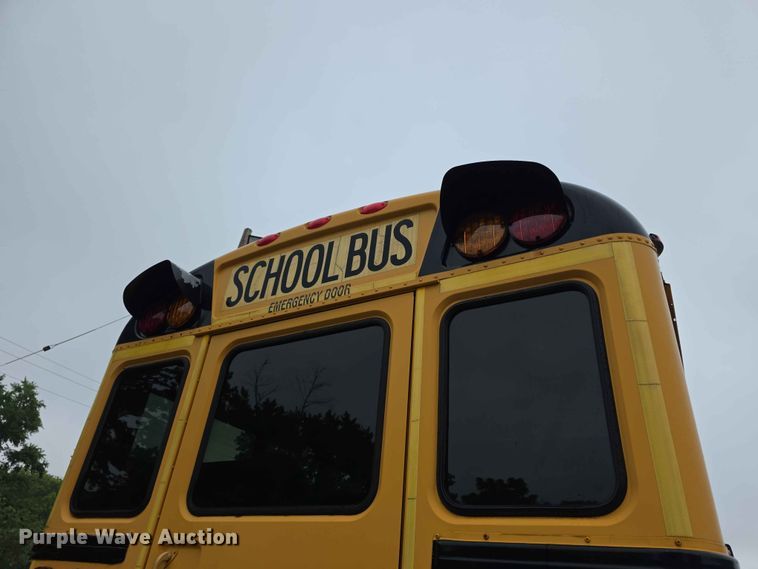 image for item FH6065 2015 IC BE school bus