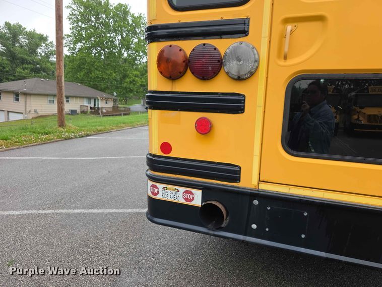 image for item FH6065 2015 IC BE school bus