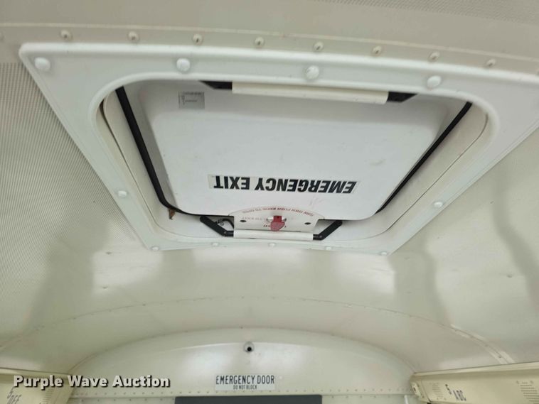 image for item FH6065 2015 IC BE school bus