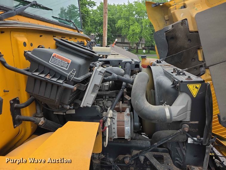 image for item FH6065 2015 IC BE school bus