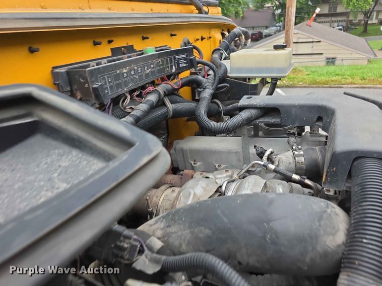 image for item FH6065 2015 IC BE school bus
