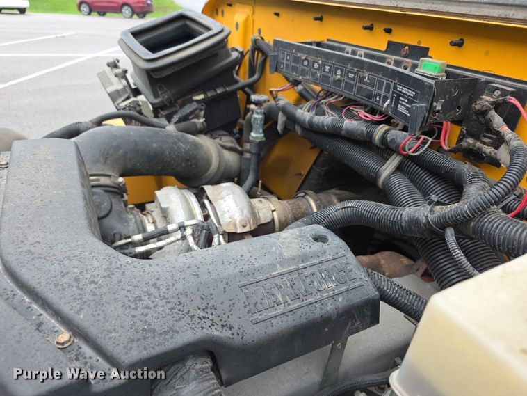 image for item FH6065 2015 IC BE school bus