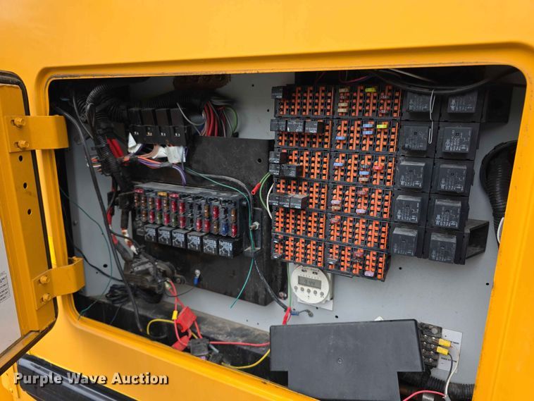 image for item FH6066 2015 IC BE school bus