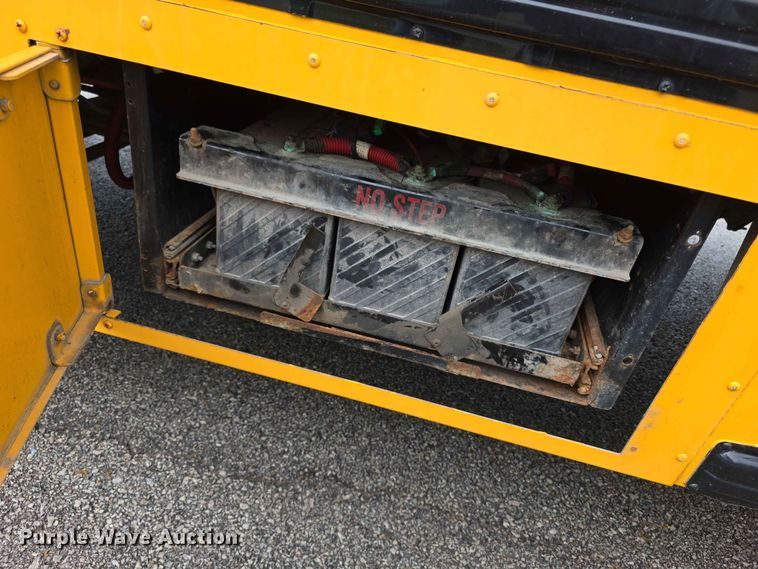 image for item FH6066 2015 IC BE school bus