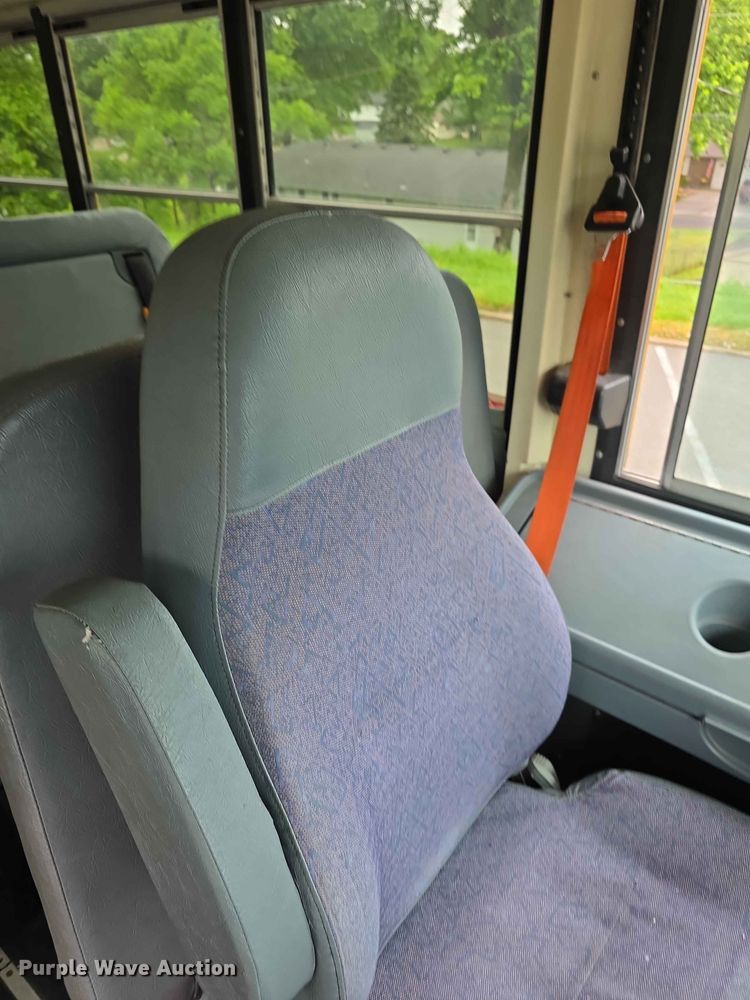 image for item FH6066 2015 IC BE school bus