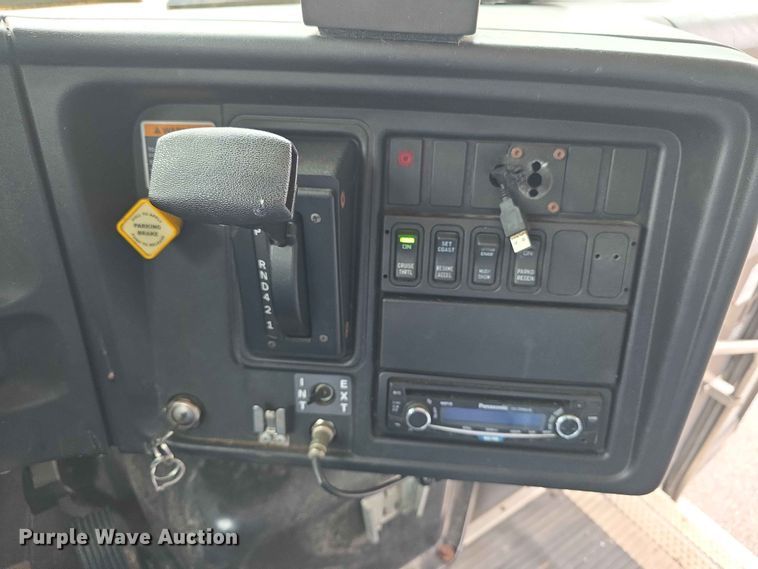 image for item FH6066 2015 IC BE school bus
