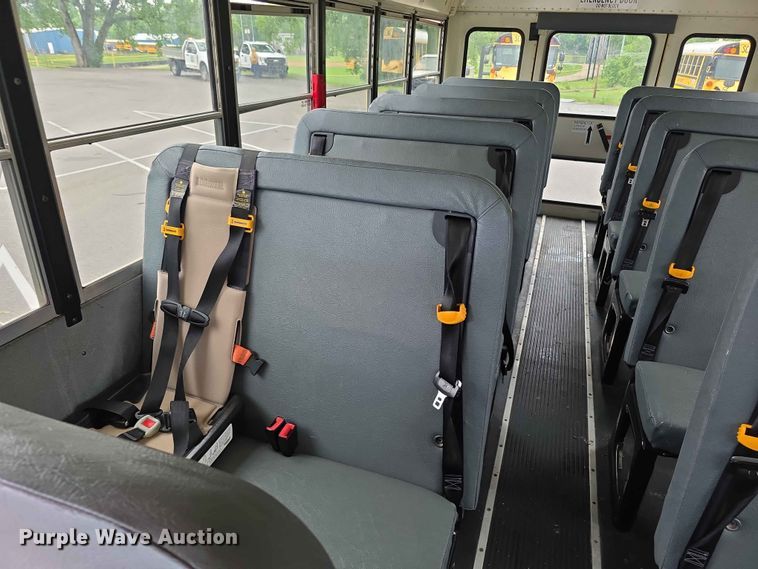 image for item FH6066 2015 IC BE school bus