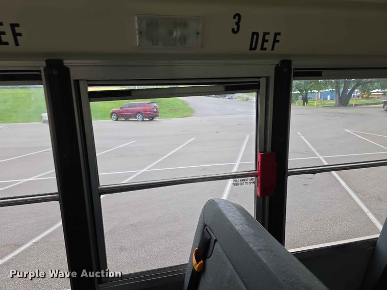 image for item FH6066 2015 IC BE school bus