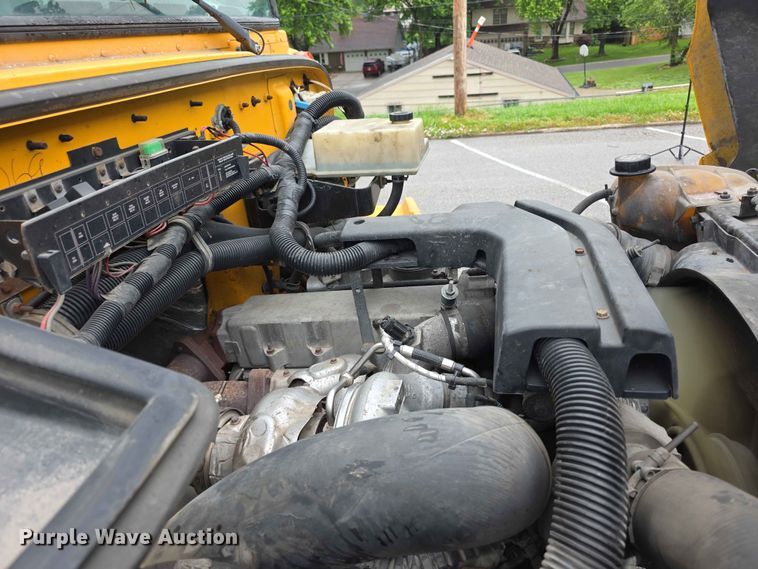 image for item FH6066 2015 IC BE school bus