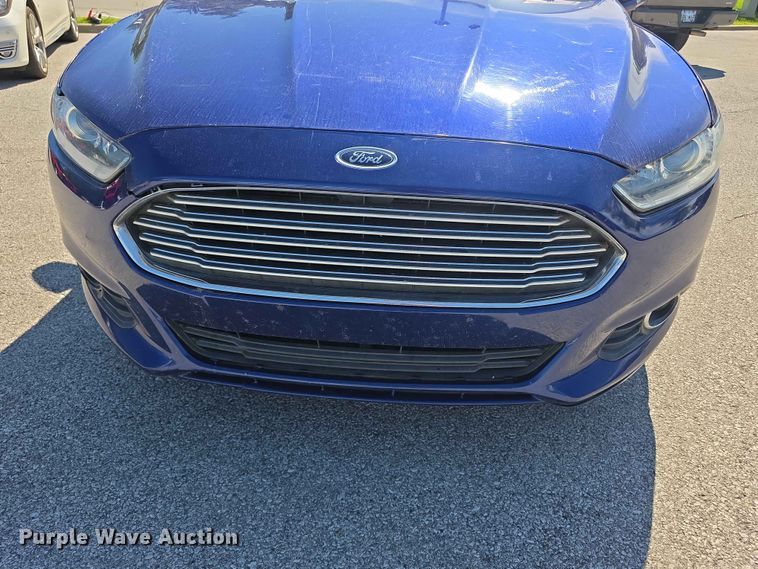image for item FH6070 2015 Ford Fusion SE 