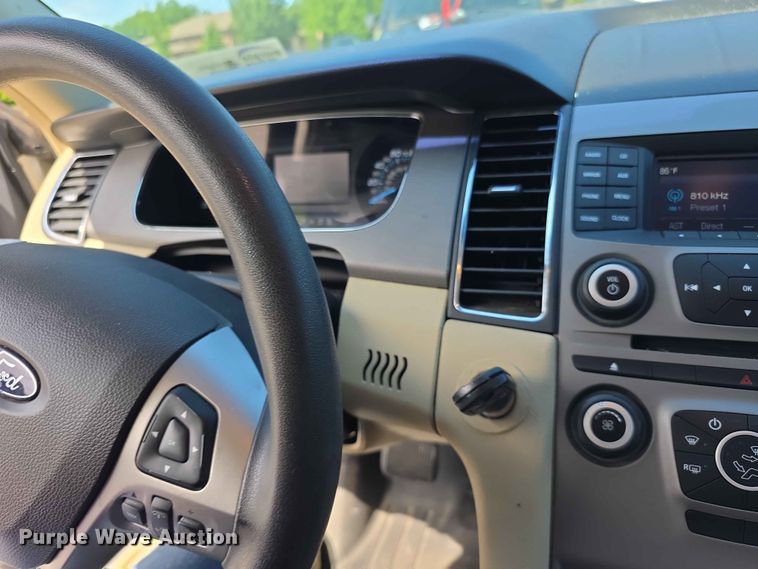 image for item FH6071 2017 Ford Taurus 
