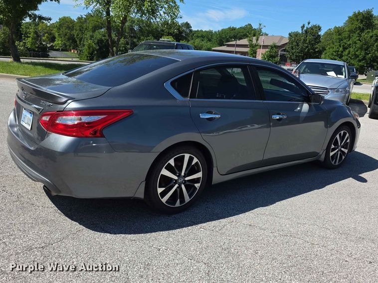 image for item FH6081 2016 Nissan Altima 