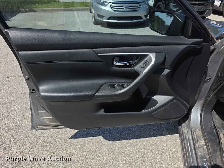 image for item FH6081 2016 Nissan Altima 