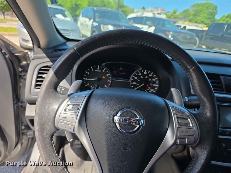 image for item FH6081 2016 Nissan Altima 