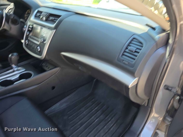 image for item FH6081 2016 Nissan Altima 