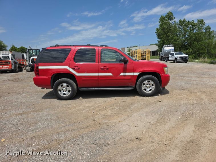 image for item FH6083 2011 Chevrolet Tahoe SUV