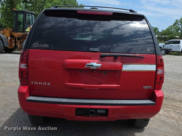 image for item FH6083 2011 Chevrolet Tahoe SUV