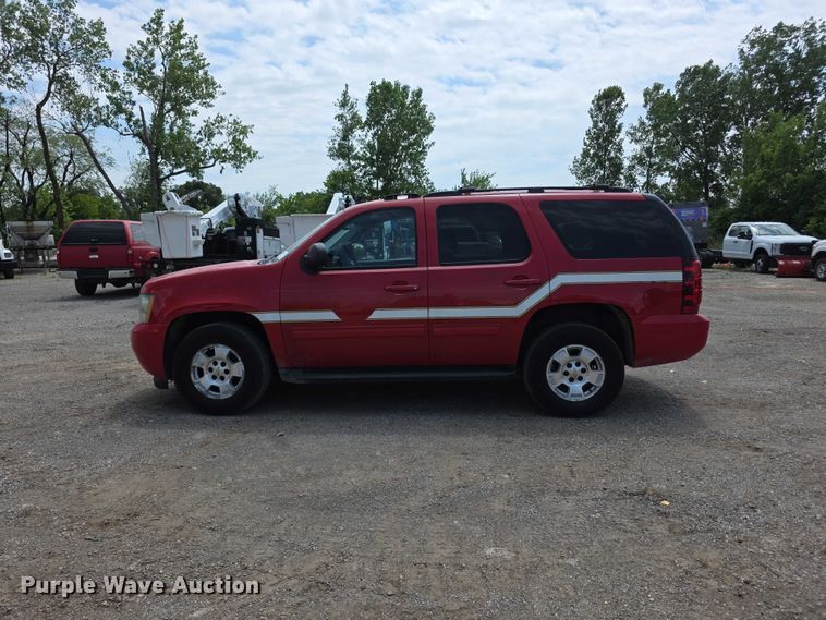 image for item FH6083 2011 Chevrolet Tahoe SUV