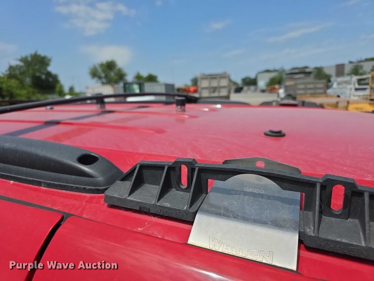 image for item FH6083 2011 Chevrolet Tahoe SUV