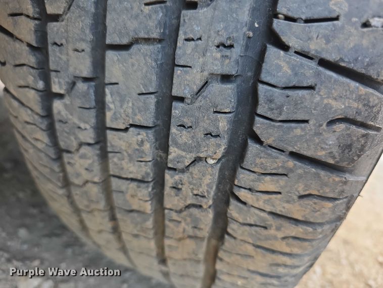 image for item FH6083 2011 Chevrolet Tahoe SUV