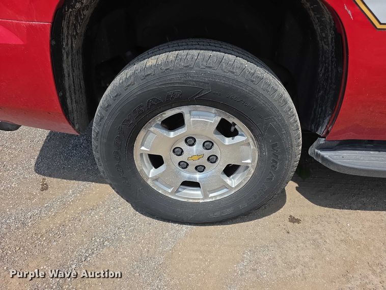 image for item FH6083 2011 Chevrolet Tahoe SUV